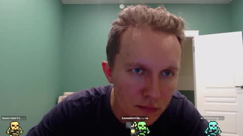 Snapshot of alex_amazing chatting on November 12, 2025, 10:09 pm Alex Amazing online show from November 12, 2025, 10:09 pm