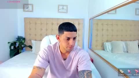 alex online show from October 1, 2025, 12:33 pm