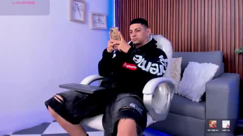alex online show from May 22, 2026, 12:11 pm