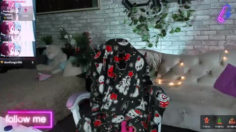 Snapshot of alex_howell chatting on January 17, 2025, 8:55 pm alex_howell online show from January 17, 2025, 8:55 pm