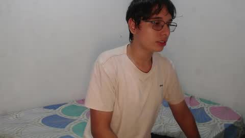 Alex Laurentt online show from May 16, 2026, 7:12 pm
