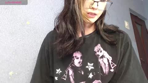 Snapshot of alex_lsf chatting on January 27, 2025, 7:24 am CorneliaLia inst online show from January 27, 2025, 7:24 am