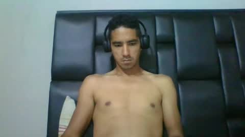 alex_m1992 online show from June 16, 2026, 4:31 pm