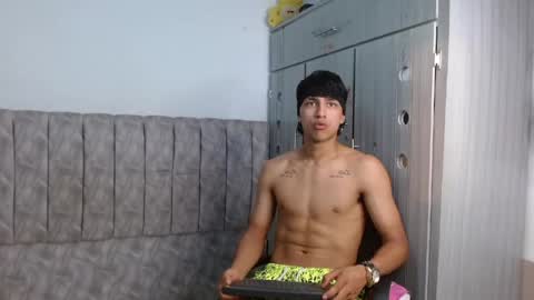 alex online show from April 18, 2026, 10:54 pm
