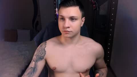 alex_milson online show from December 4, 2024, 9:13 pm