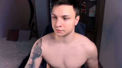 alex_milson online show from December 17, 2024, 2:12 am