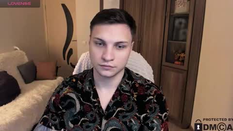 alex_milson online show from November 6, 2025, 5:25 pm