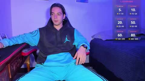     online show from September 18, 2025, 2:13 am