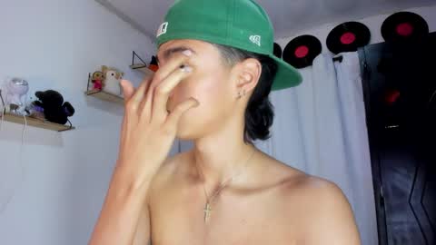 Alex online show from November 24, 2025, 12:49 pm