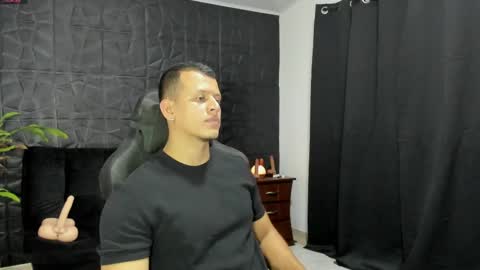 Snapshot of alex_tower chatting on May 28, 2026, 7:00 pm Alex Towers online show from May 28, 2026, 7:00 pm