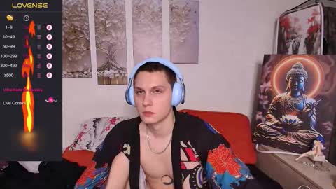 Alex WandHot online show from February 25, 2026, 3:10 pm