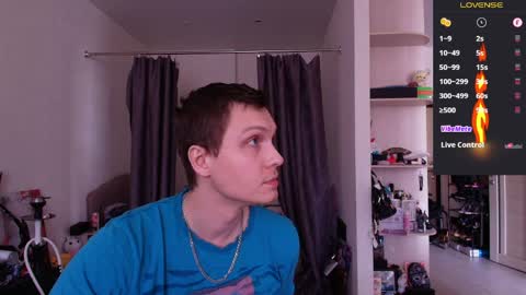 Snapshot of alex_wandhot chatting on April 4, 2026, 5:38 am Alex WandHot online show from April 4, 2026, 5:38 am