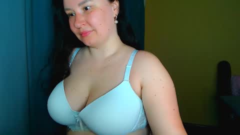 Snapshot of alexa__lexie chatting on May 10, 2026, 9:14 am Alexa online show from May 10, 2026, 9:14 am