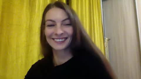 alexa_dreaam online show from October 7, 2025, 5:10 pm