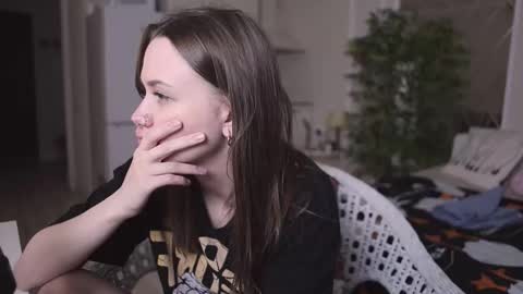 Little Duck homie online show from November 8, 2025, 4:29 pm