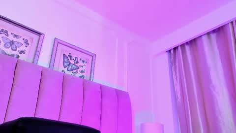 Snapshot of alexa_fox669 chatting on July 14, 2026, 2:01 pm Alexa online show from July 14, 2026, 2:01 pm