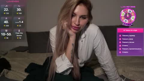 Snapshot of alexa_moretti_official chatting on July 5, 2026, 8:16 pm Alexa Moretti online show from July 5, 2026, 8:16 pm