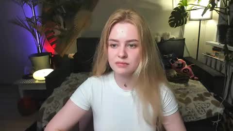 alexa_pirs online show from May 16, 2026, 7:45 pm