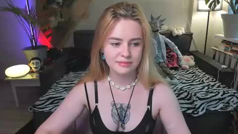 alexa_pirs online show from June 29, 2026, 3:01 pm