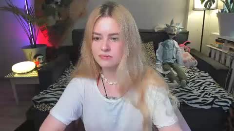 alexa_pirs online show from July 3, 2026, 4:46 pm
