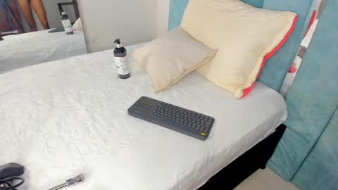 alexaa_small online show from March 10, 2025, 11:42 am