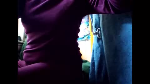 Snapshot of alexablu00 chatting on December 2, 2024, 7:05 pm AlexaBlu online show from December 2, 2024, 7:05 pm