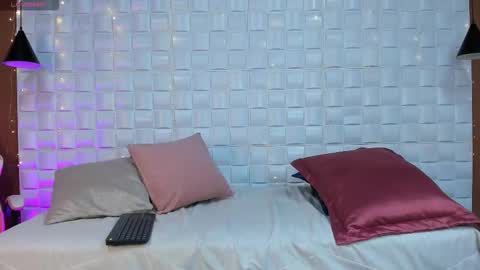 alexadamac online show from February 28, 2026, 7:48 pm