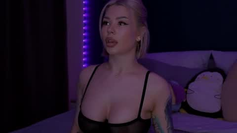 Alexa Mason online show from April 3, 2026, 2:09 am