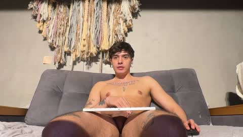 Snapshot of alexanddani chatting on January 24, 2025, 8:44 am Alex Dani online show from January 24, 2025, 8:44 am