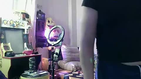 Snapshot of alexanderpatras chatting on January 2, 2025, 9:39 pm Alexander online show from January 2, 2025, 9:39 pm