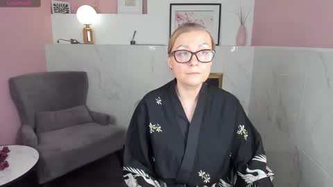 Alexandra online show from February 12, 2025, 9:33 pm