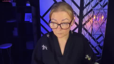 Alexandra online show from February 15, 2025, 1:42 am