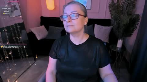 Alexandra online show from March 31, 2026, 8:53 pm