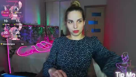 Snapshot of alexandracandy chatting on May 11, 2026, 4:15 pm alexandracandy online show from May 11, 2026, 4:15 pm