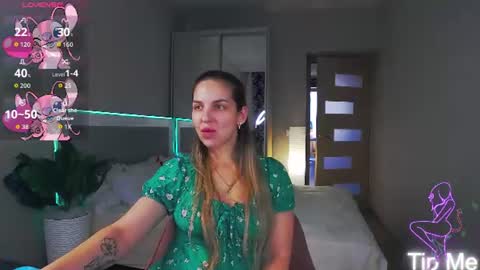 Snapshot of alexandracandy chatting on June 10, 2026, 12:37 pm alexandracandy online show from June 10, 2026, 12:37 pm