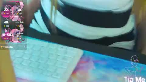alexandracandy online show from June 17, 2026, 2:18 pm