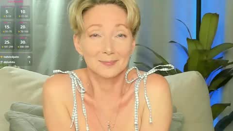 Alexandra online show from April 27, 2026, 1:42 pm