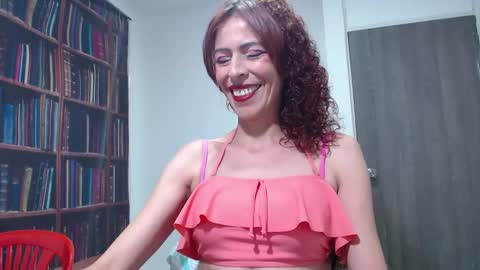 alexandra online show from December 18, 2024, 10:35 pm