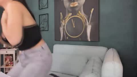 AlexaNikole online show from April 6, 2026, 7:31 am