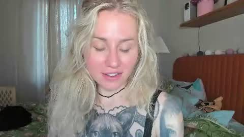 Snapshot of alexarush chatting on August 4, 2026, 6:10 pm alexarush online show from August 4, 2026, 6:10 pm