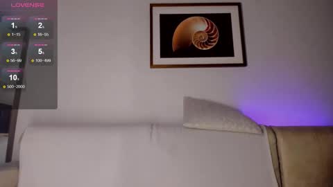 AlexaStevens online show from December 17, 2025, 7:36 am