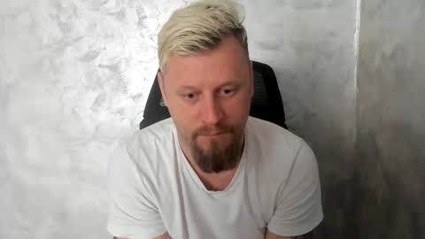 onlyfans..alexyno2022 online show from April 15, 2026, 11:50 am