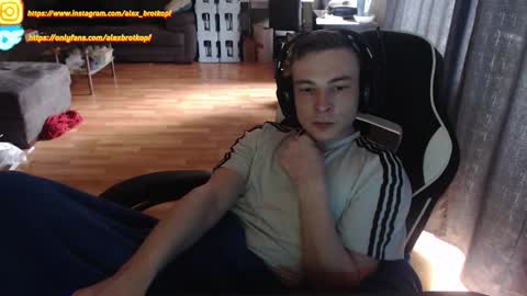 Alex online show from September 18, 2025, 8:38 am