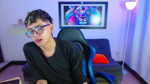 alex online show from May 4, 2026, 1:18 pm