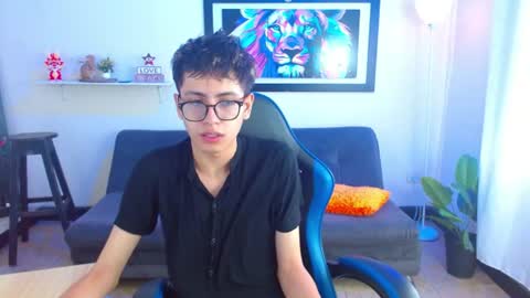 alex online show from July 13, 2026, 1:47 pm