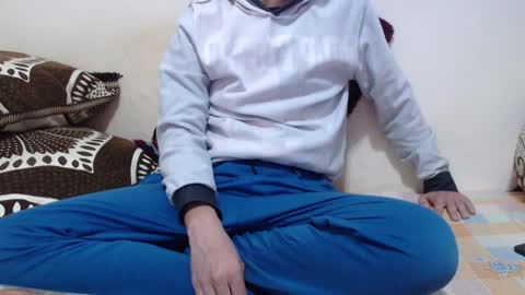Snapshot of alexdelarge323 chatting on February 16, 2026, 12:23 pm Alex online show from February 16, 2026, 12:23 pm