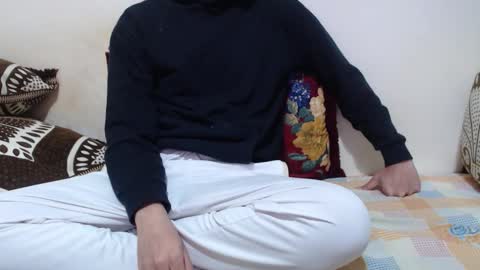 Snapshot of alexdelarge323 chatting on February 18, 2026, 12:34 pm Alex online show from February 18, 2026, 12:34 pm