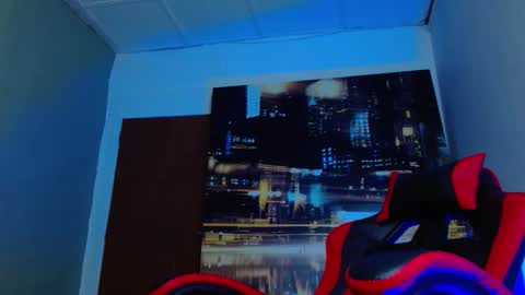 alexgiraldo__ online show from March 27, 2026, 12:16 pm