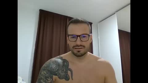 rey ale84 online show from February 28, 2025, 11:36 am