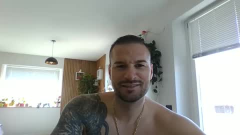 rey ale84 online show from March 27, 2026, 11:21 am